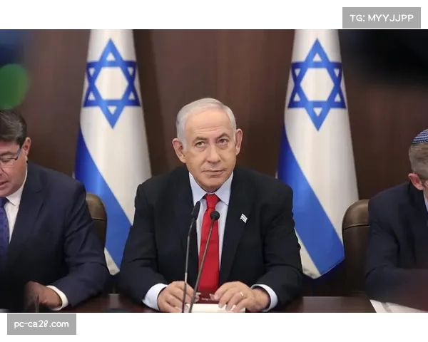 前橄榄球明星因涉嫌投资欺诈案出庭受审